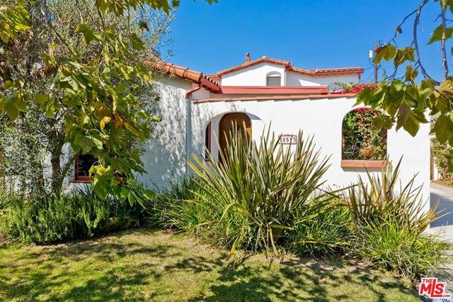 10513 Blythe Avenue - Photo 1