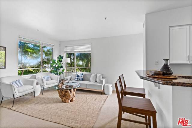 6400 Crescent Parkway - Photo 1