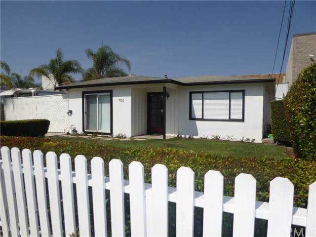 922 Sunset Drive - Photo 1