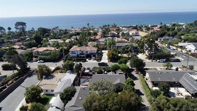 1449 Rubenstein Ave. - Photo 1