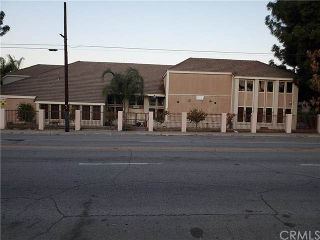 1490 D Street - Photo 1
