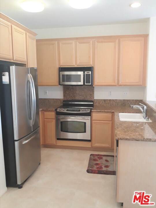 3550 Torrance Boulevard - Photo 1