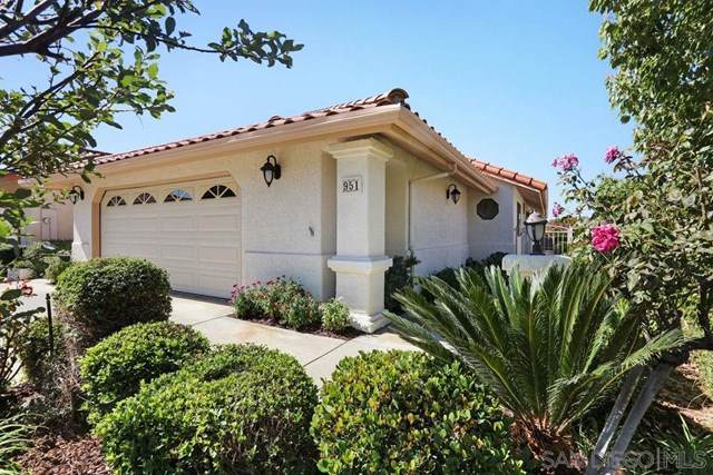 951 Crescent Bnd - Photo 1