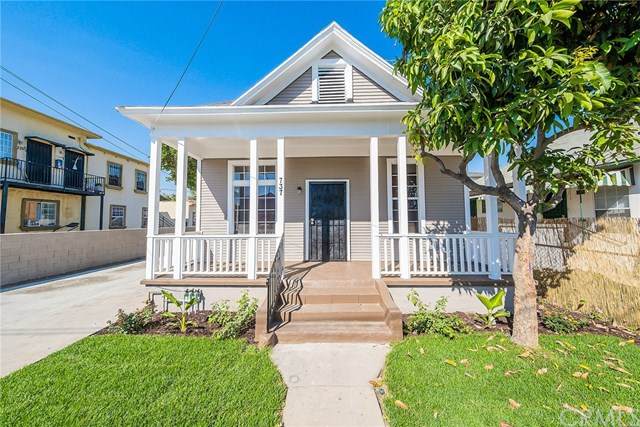 737--737 1/2 47th Street - Photo 1