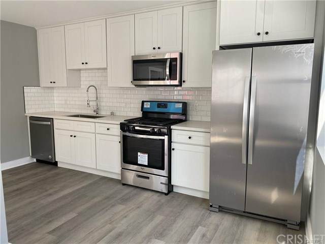 1027 Martel Avenue - Photo 1