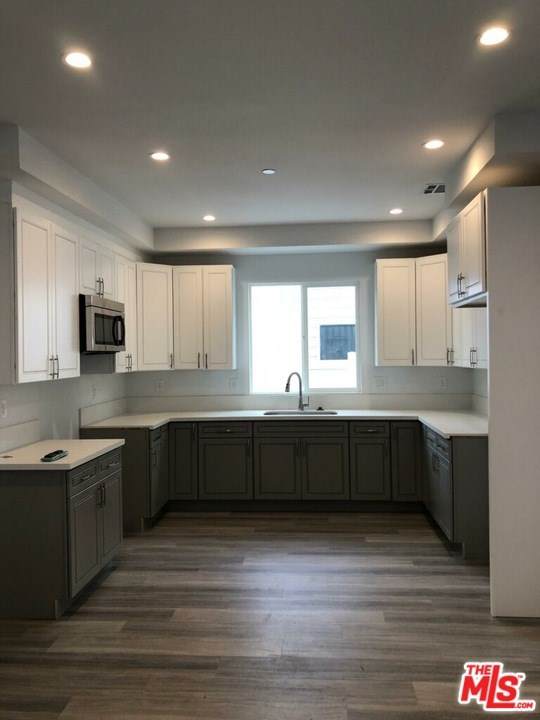 827 74Th Street - Photo 1