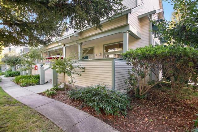 141 Claremont Terrace - Photo 1
