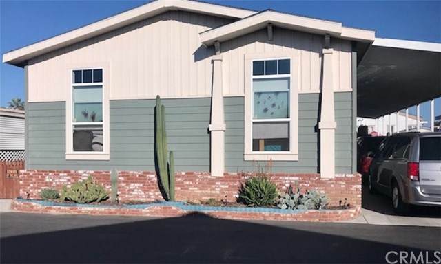 11301 Euclid - Photo 1