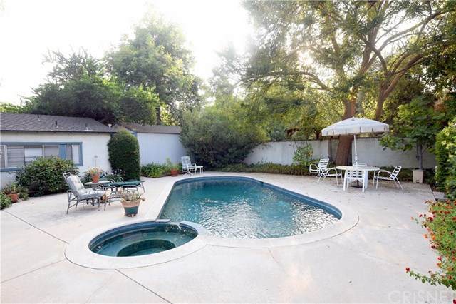 19636 Oxnard Street - Photo 1