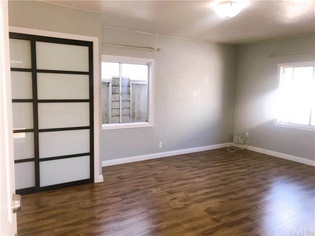 1042 9th Street - Photo 1