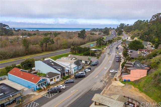 704 Main Street - Photo 1