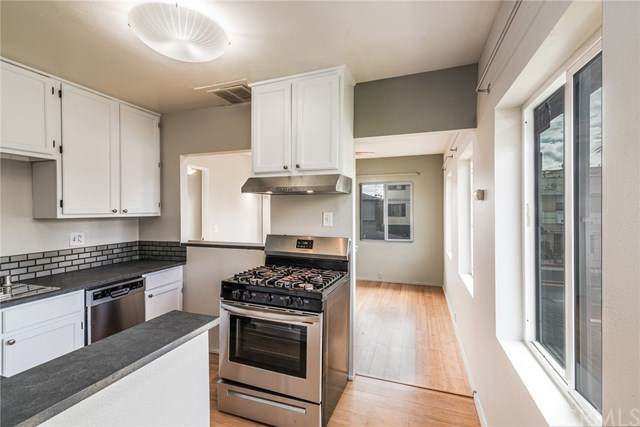 1513 Broadway - Photo 1