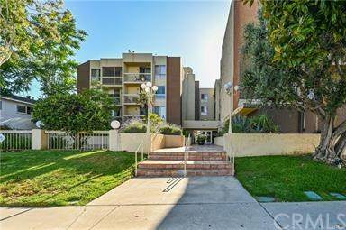 5143 Bakman Avenue - Photo 1