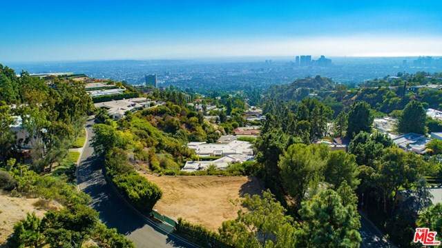 460 Trousdale Place - Photo 1