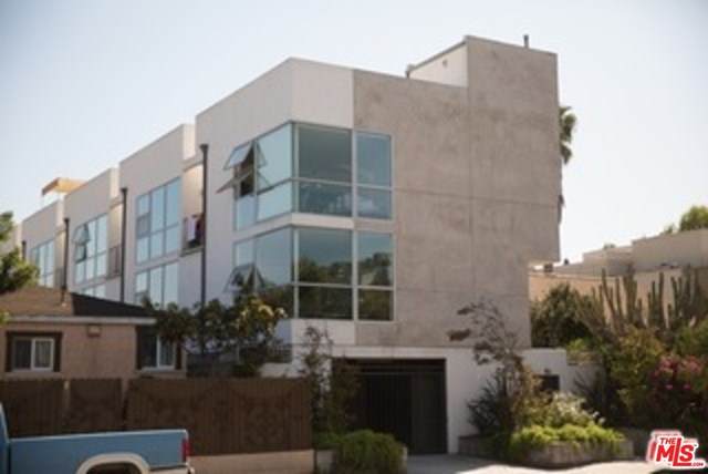 660 Rose Avenue - Photo 1
