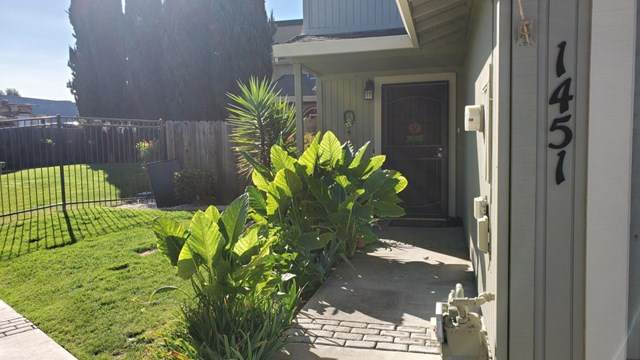 1451 Squire Court - Photo 1