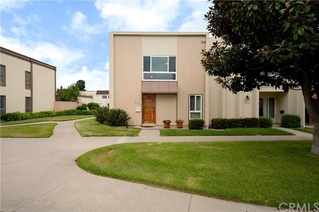 9726 Brookhaven Circle - Photo 1