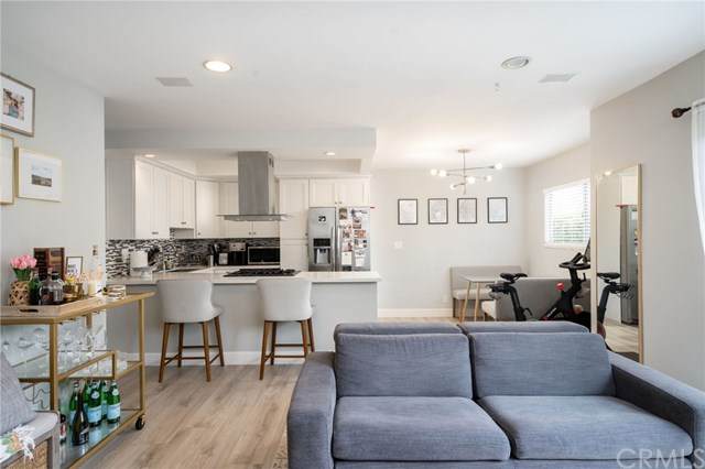 2021 California Avenue - Photo 1
