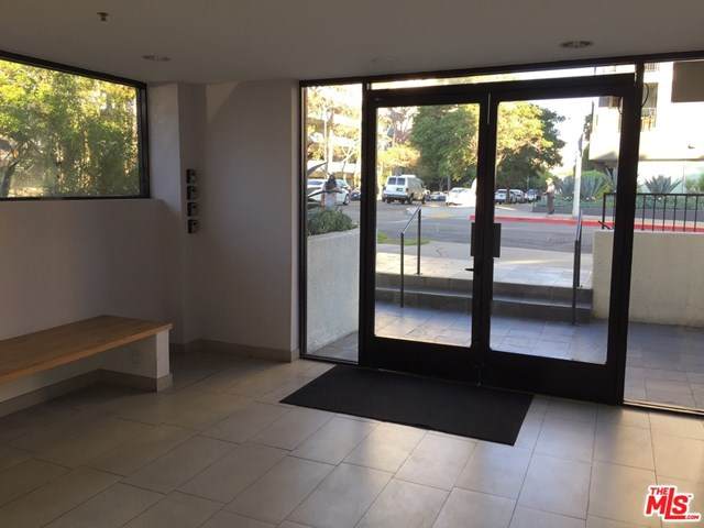 701 Kingsley Drive - Photo 1