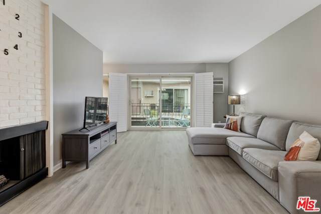 1849 Greenfield Avenue - Photo 1