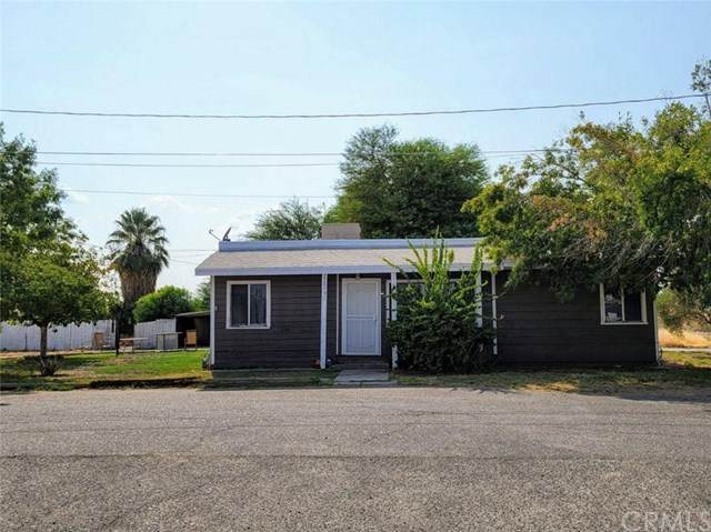 321 Cottonwood Lane - Photo 1