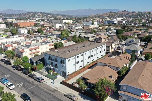 244 Avenue 18 - Photo 1