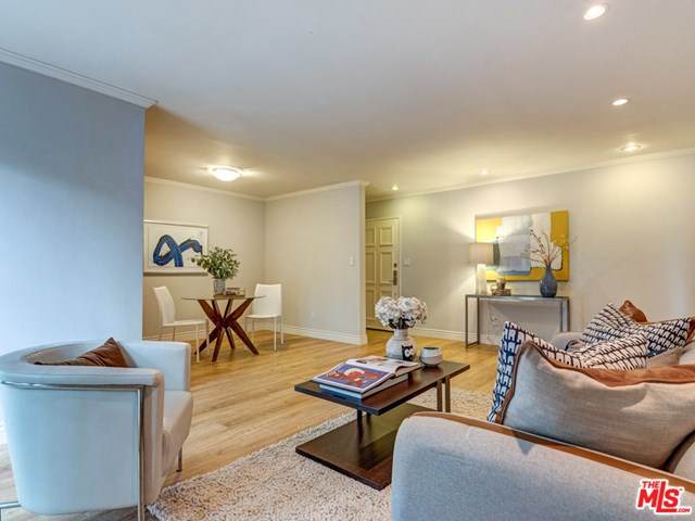 625 Flores Street - Photo 1