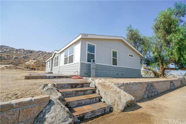 23909 Prospect Street - Photo 1