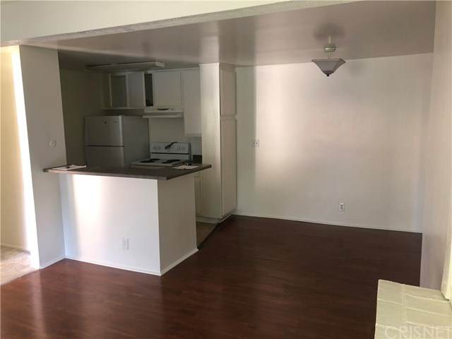 28947 Thousand Oaks Boulevard - Photo 1