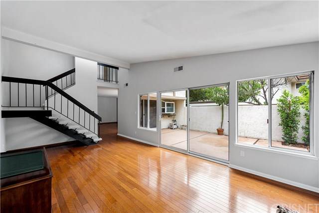 10510 Larwin Avenue - Photo 1