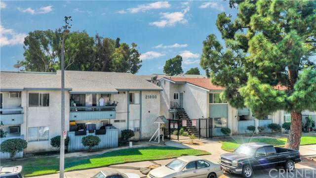 21801 Roscoe Boulevard - Photo 1