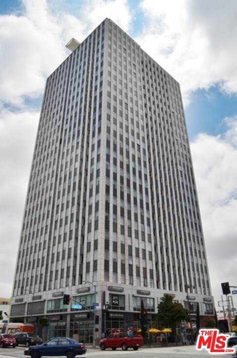 3810 Wilshire Boulevard - Photo 1