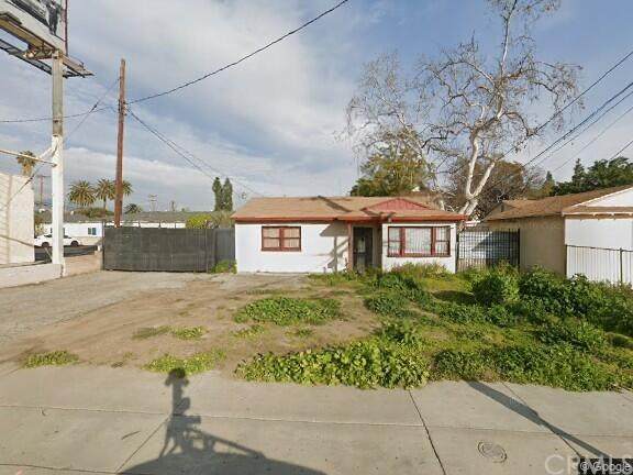 4946 Grand Avenue - Photo 1