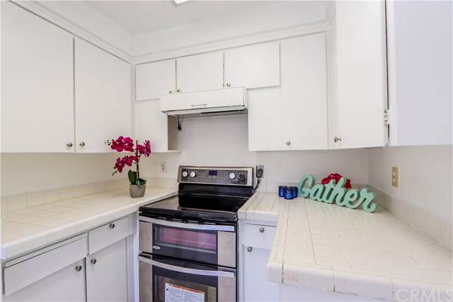 1722 Mitchell Avenue - Photo 1