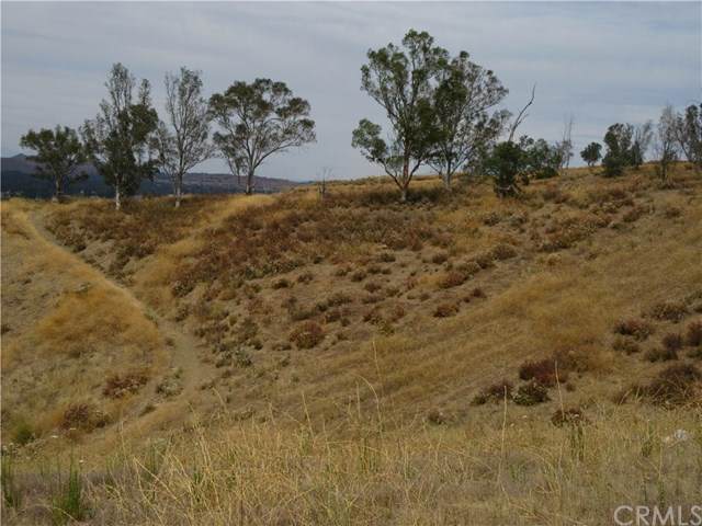 4 D Skyline Dr - Photo 1