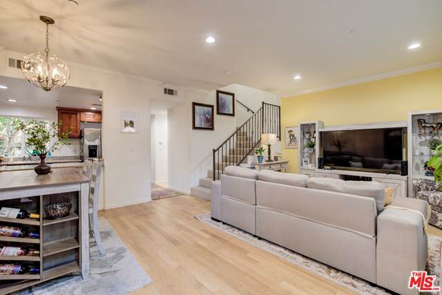 715 Angeleno Avenue - Photo 1
