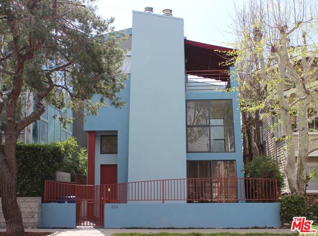 570 Rialto Avenue - Photo 1