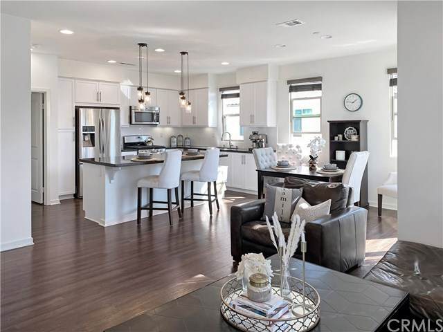 44 Hoya Street - Photo 1