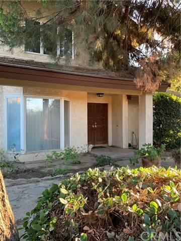 27191 Beaumont Avenue - Photo 1