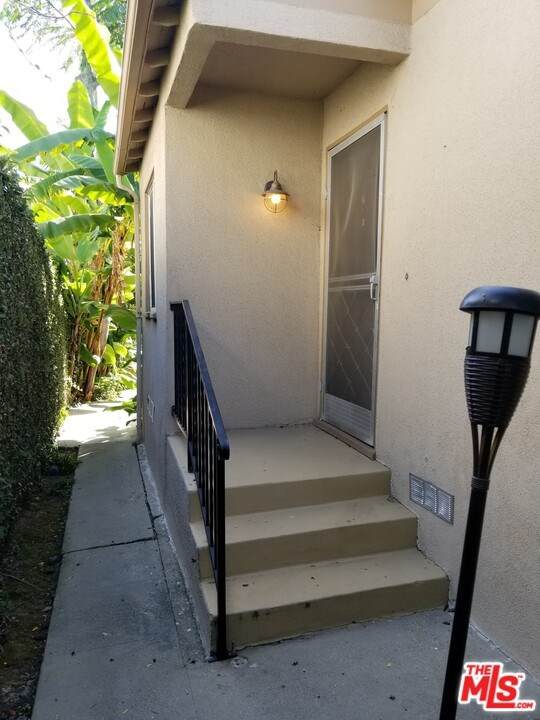 1434 Stanford Street - Photo 1