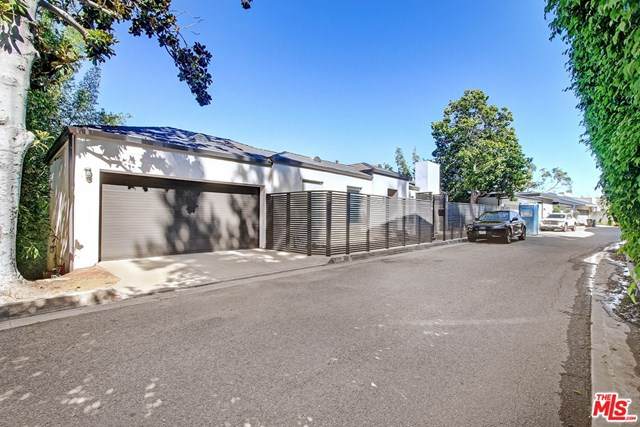 8714 St Ives Drive - Photo 1