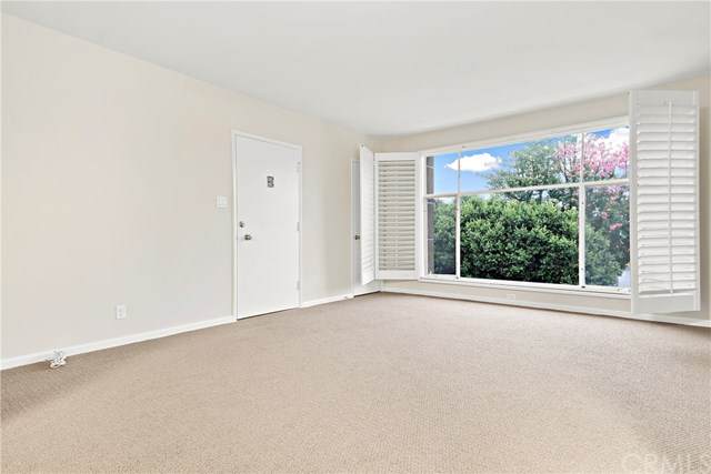 846-1/2 Alandele Avenue - Photo 1