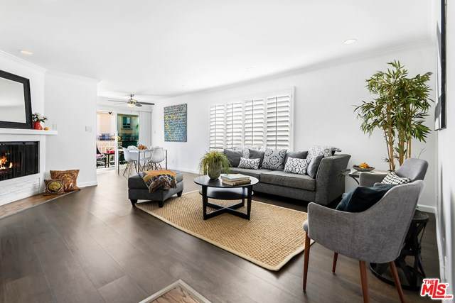 11849 Mayfield Avenue - Photo 1