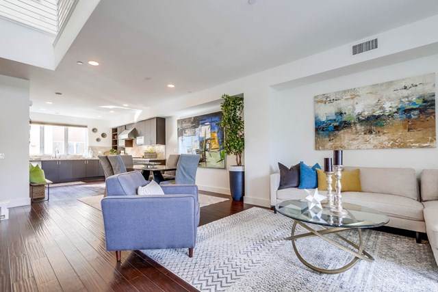 93 Lennox - Photo 1