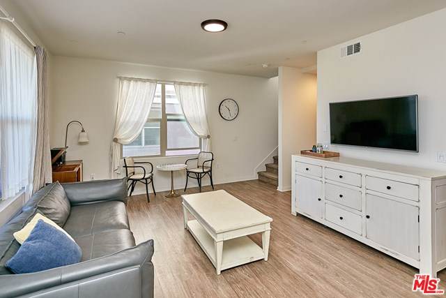 758 Colorado Circle - Photo 1