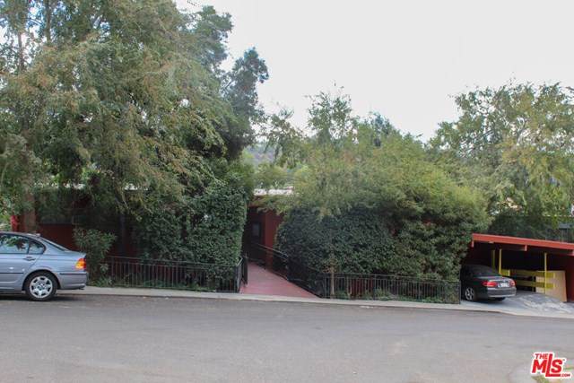 3143 Hollycrest Drive - Photo 1