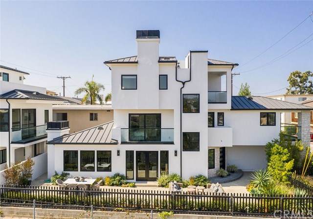 312 Dahlia Place - Photo 1
