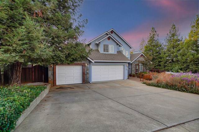 955 La Vista Court - Photo 1