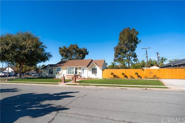 697 Magnolia Avenue - Photo 1
