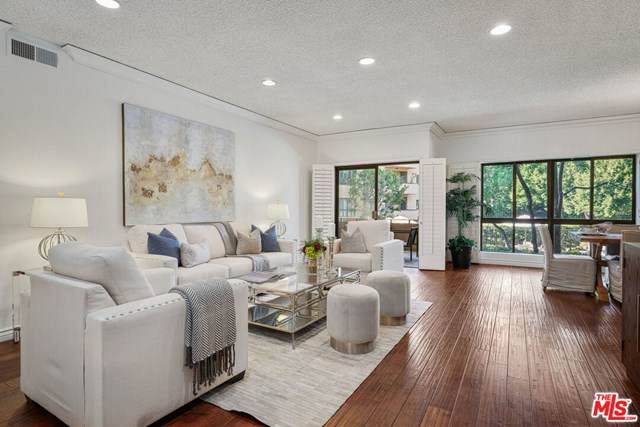 651 Wilcox Avenue - Photo 1